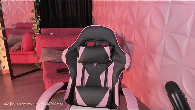 NattGomez online show from 04/08/26, 11:27