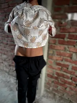 DiyAsingHh online show from 10/03/25, 12:51