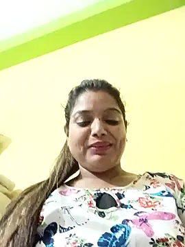 Snapshot of Babydoll_18 chatting on 02/16/25, 01:38 Babydoll 18 online show from 02/16/25, 01:38
