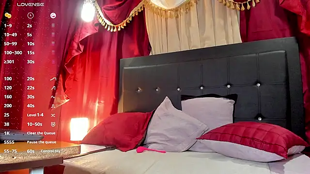 brittany williams  online show from 11/29/25, 04:04