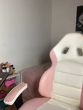 playsecrets online show from 12/31/24, 02:36