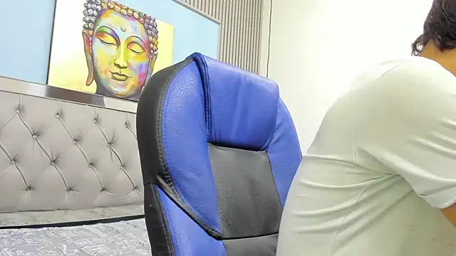 JackSwan18 online show from 11/29/25, 08:34