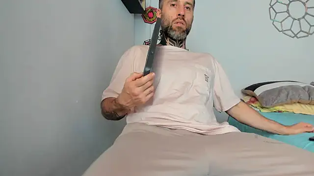 Snapshot of Antoniohot2024 chatting on 02/22/25, 07:36 Antoniohot2024 online show from 02/22/25, 07:36