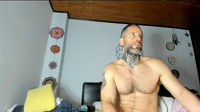 Antoniohot2024 online show from 06/24/26, 01:43
