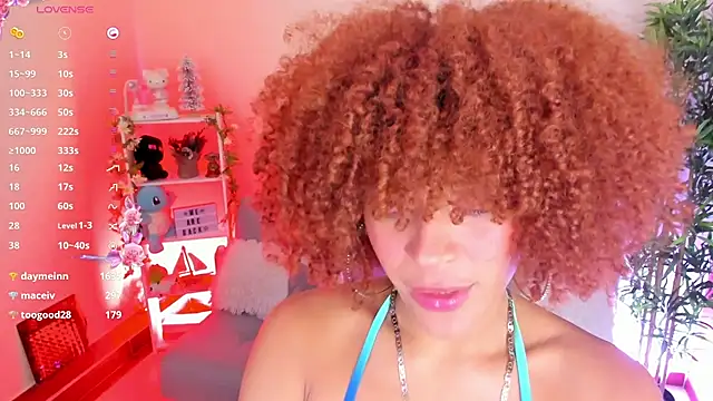 Snapshot of natty_romanof_18 chatting on 03/14/25, 06:39 natty romanof 18 online show from 03/14/25, 06:39