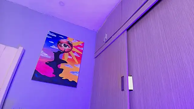 Shenoa1 online show from 10/23/25, 12:04