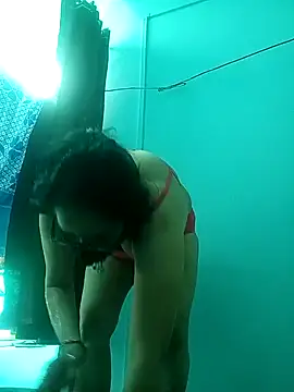 Snapshot of heenage chatting on 12/23/24, 08:44 heenage online show from 12/23/24, 08:44