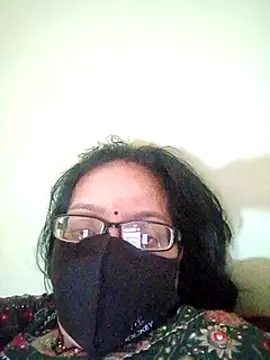 Snapshot of heenage chatting on 02/26/25, 10:36 heenage online show from 02/26/25, 10:36