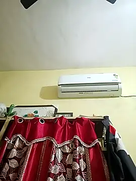 heenage online show from 01/14/26, 04:29