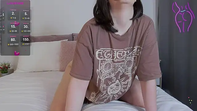 SophieeRain online show from 03/17/25, 06:07