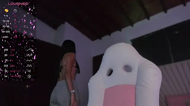 valeriaU online show from 02/01/25, 12:26