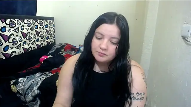 shopyymessyy online show from 04/22/26, 06:09