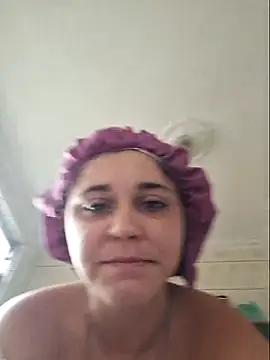 luuhcat09 online show from 03/15/25, 10:35