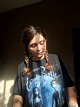 luuhcat09 online show from 07/08/26, 12:09