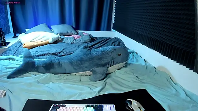 Snapshot of KIKI_Krash chatting on 02/15/26, 10:25 KIKI Krash online show from 02/15/26, 10:25