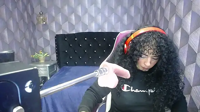 Snapshot of Sofiacowperx chatting on 01/27/25, 05:15 Sofiacowperx online show from 01/27/25, 05:15