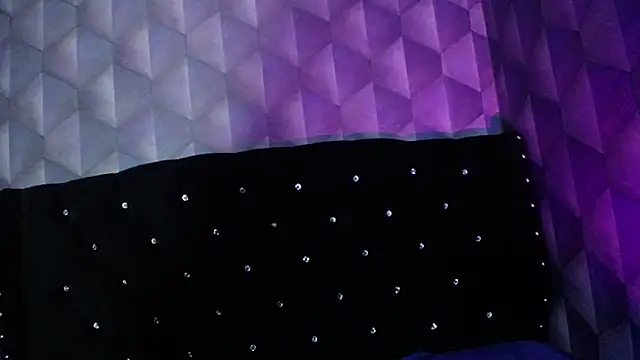 Snapshot of Sofiacowperx chatting on 02/24/25, 07:44 Sofiacowperx online show from 02/24/25, 07:44