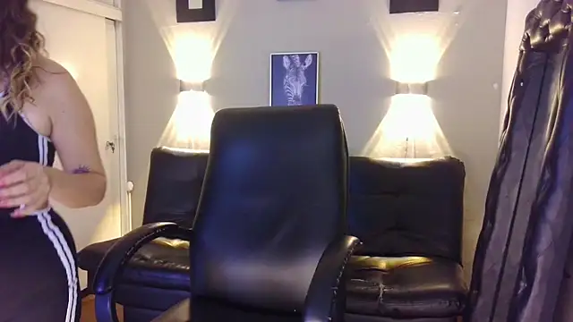Snapshot of Jsneiidy_ATH chatting on 01/22/25, 03:20 Jsneiidy ATH online show from 01/22/25, 03:20