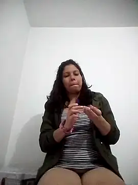 Carliina Soussa online show from 02/09/25, 01:00