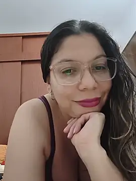 Carliina Soussa online show from 06/30/26, 10:33