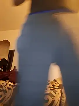 bigboytoy912 online show from 04/14/26, 02:50