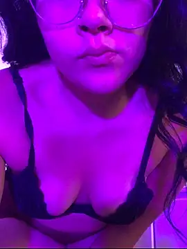 Abigail Cowen online show from 03/02/26, 03:19