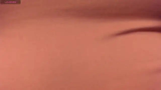 SavannahStorm online show from 12/22/25, 12:02