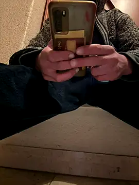 maroo544 online show from 12/14/25, 10:36