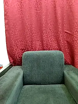 Cute Kritika online show from 04/21/26, 05:03