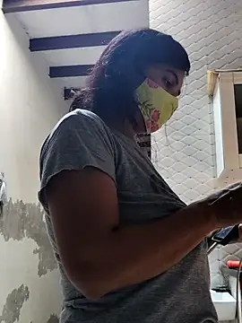 illay love online show from 09/22/25, 04:36