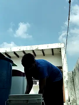 illay love online show from 10/04/25, 08:01