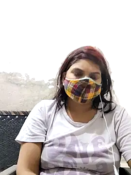 illay love online show from 10/12/25, 04:39