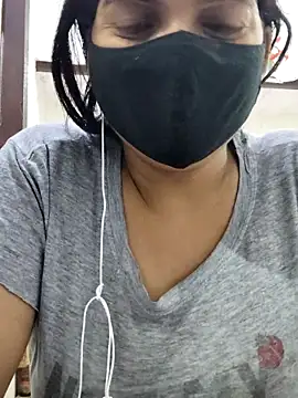 illay love online show from 10/21/25, 05:02