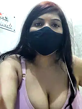 illay love online show from 10/30/25, 06:30