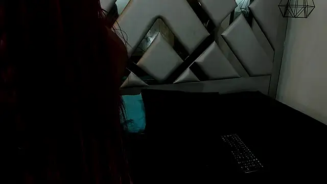 Snapshot of Nahomi-Hill chatting on 09/08/25, 09:58 Nahomi-Hill online show from 09/08/25, 09:58