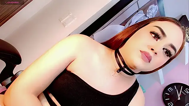 Sophia-Isabella online show from 03/09/25, 11:03