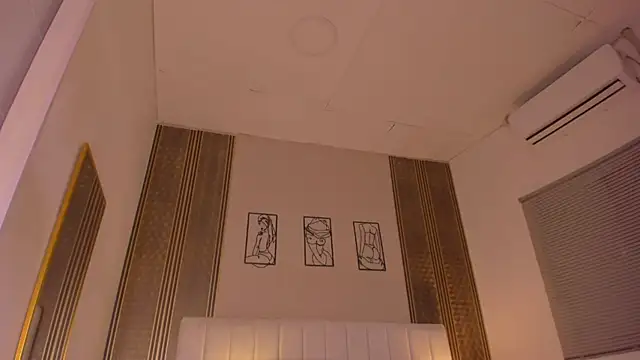 zoe sky  online show from 02/26/26, 11:53