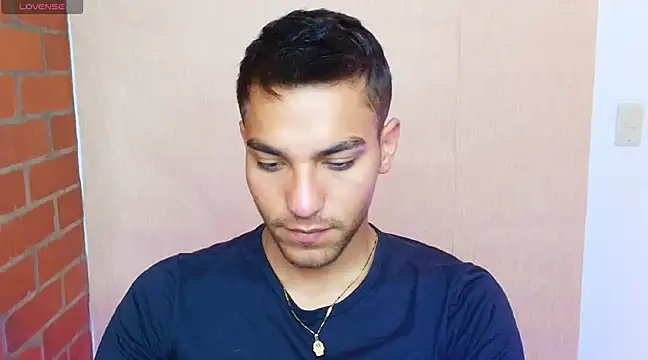 Leandro valenzuela online show from 02/28/25, 05:26