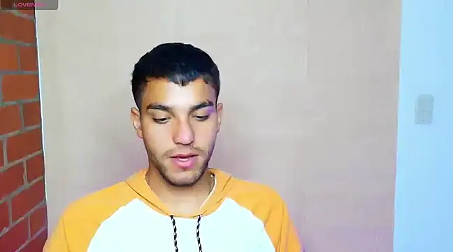 Leandro valenzuela online show from 03/04/25, 03:44