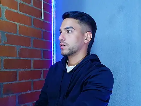 Leandro valenzuela online show from 09/21/25, 01:07