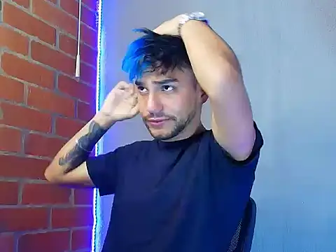 Leandro valenzuela online show from 11/08/25, 09:24