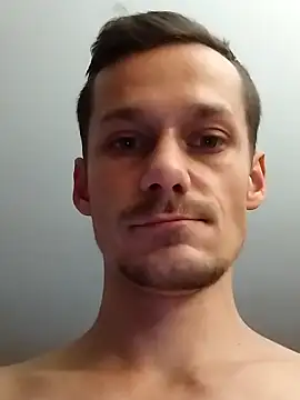 Snapshot of Crazzy_Maiky chatting on 01/04/25, 12:48 Crazzy Maiky online show from 01/04/25, 12:48