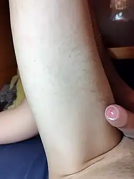 Snapshot of Crazzy_Maiky chatting on 01/15/25, 12:09 Crazzy Maiky online show from 01/15/25, 12:09