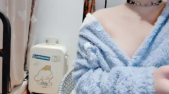 Snapshot of arena1357 chatting on 03/20/25, 03:47 arena1357 online show from 03/20/25, 03:47