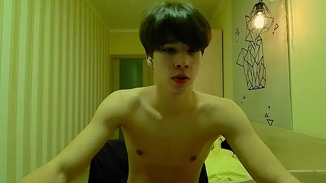 gayGamogey online show from 12/18/24, 04:49