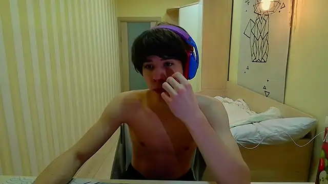 gayGamogey online show from 12/22/25, 06:16