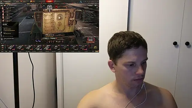 BigL0ve online show from 10/31/25, 01:23