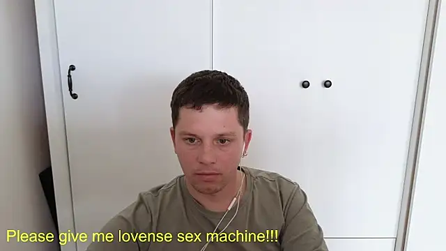 BigL0ve online show from 04/19/26, 06:02