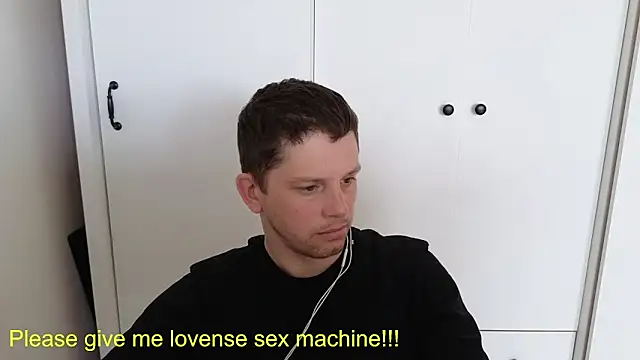 BigL0ve online show from 04/23/26, 04:24