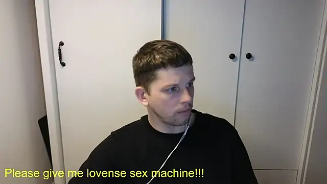 BigL0ve online show from 04/23/26, 03:03